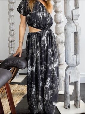 The Westside One-Shoulder Black & White Tie-Dye Cutout Maxi Dress